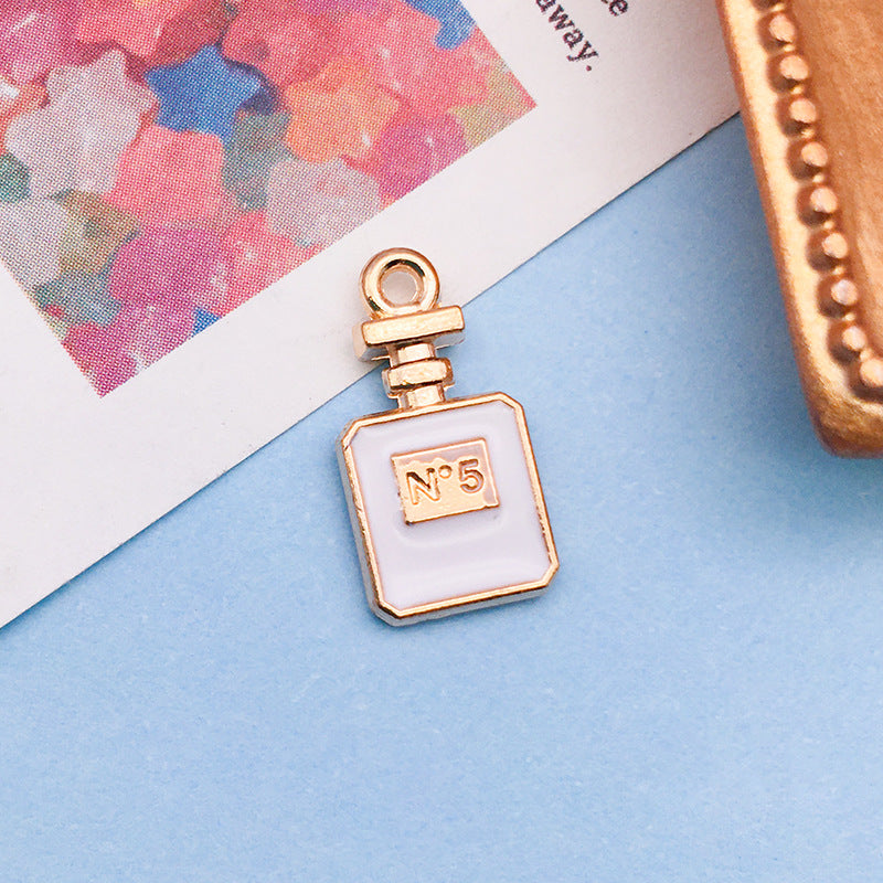 Wholesale Dripping Oil White Urban Beauty Alloy Cartoon Necklace Bracelet Pendant